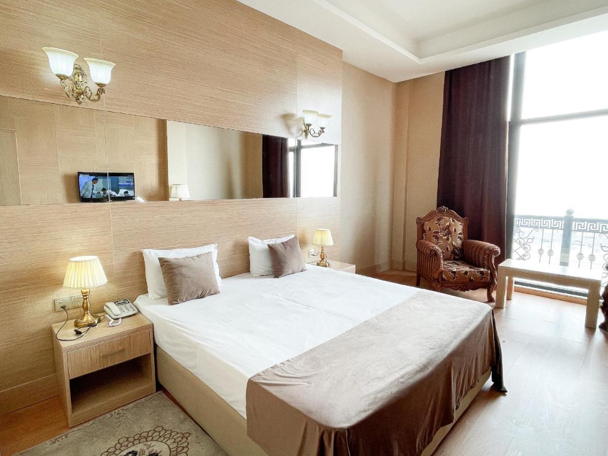 Nobel Hotel Baku Exterior photo