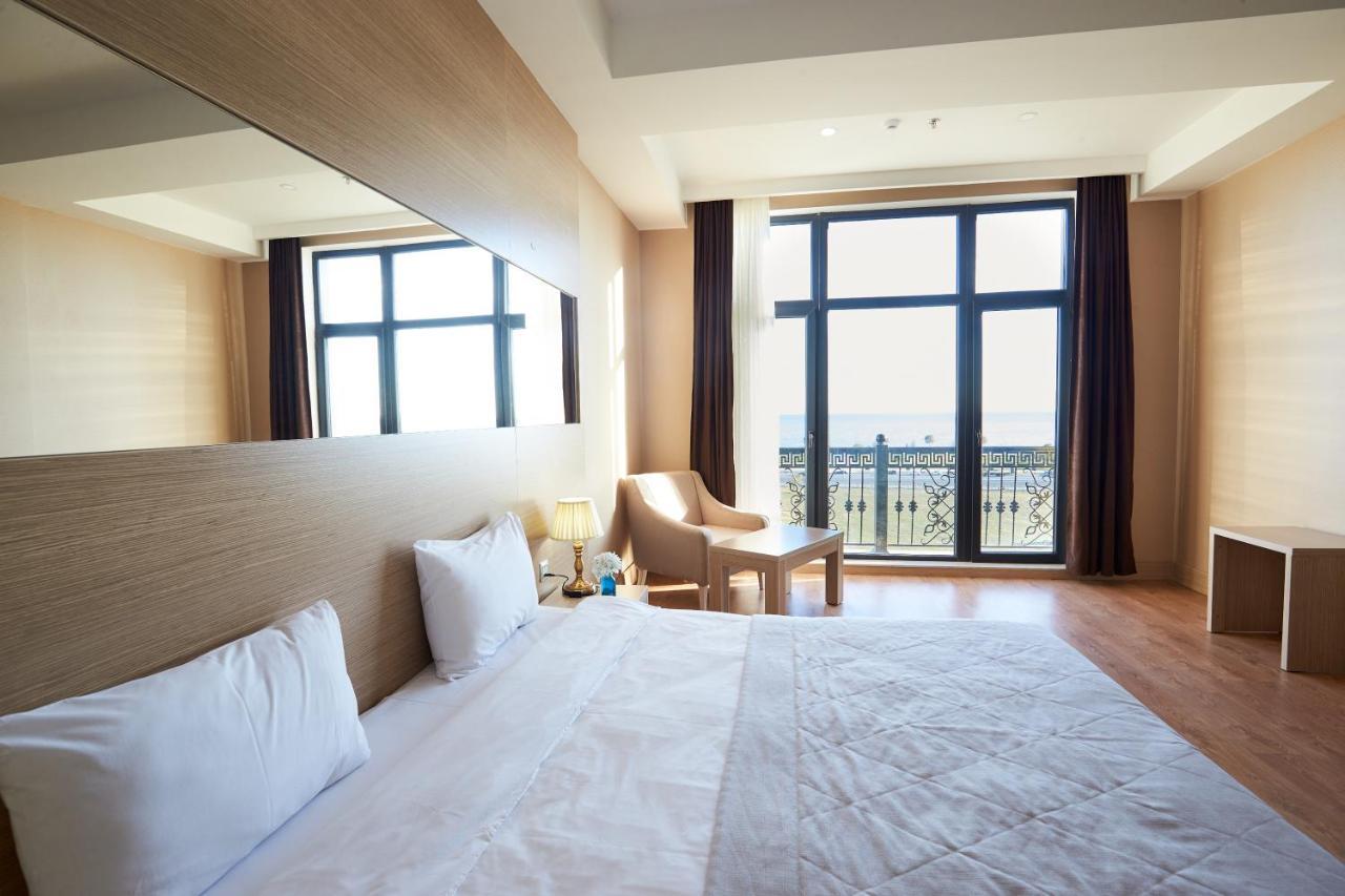 Nobel Hotel Baku Exterior photo